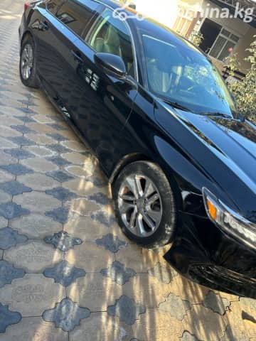 Honda Accord X 1.5 CVT