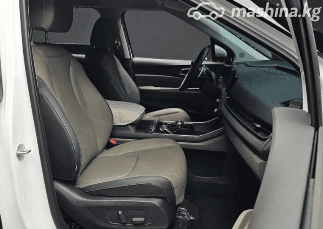 Kia Carnival IV 2.2d AT
