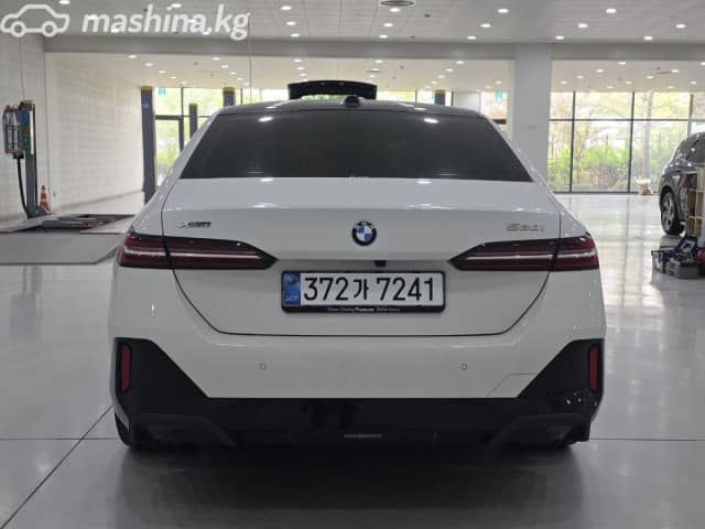 BMW 5 серии VIII (G60/G61/G68) 530i xDrive 2.0 AT 4WD