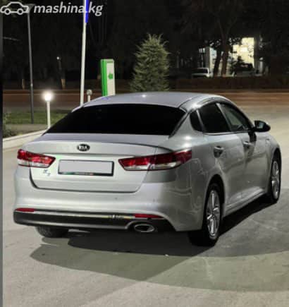 Kia K5 III LPi 2.0 AT
