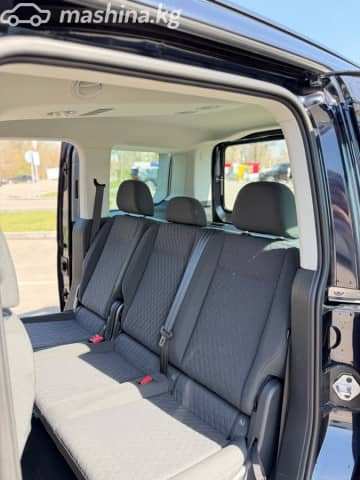 Volkswagen Caddy V 2.0d MT