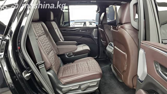 Cadillac Escalade V 6.2 AT 4WD