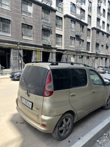 Toyota Yaris Verso 1.3 AT