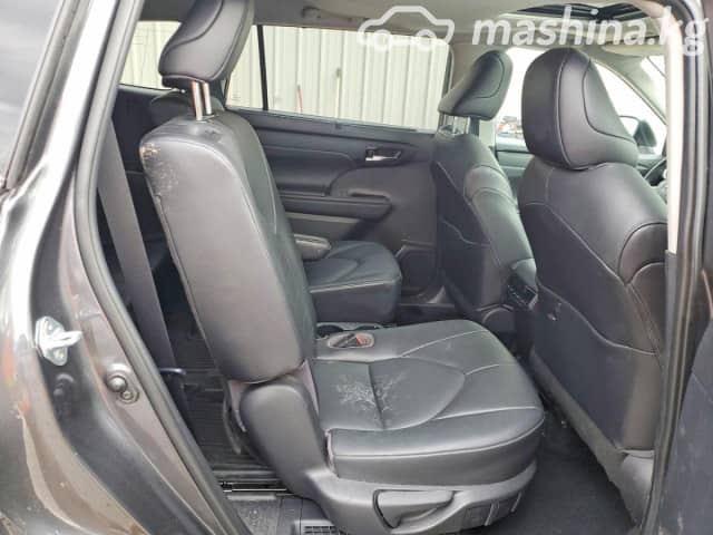 Toyota Highlander IV (U70) 2.5hyb AT 4WD