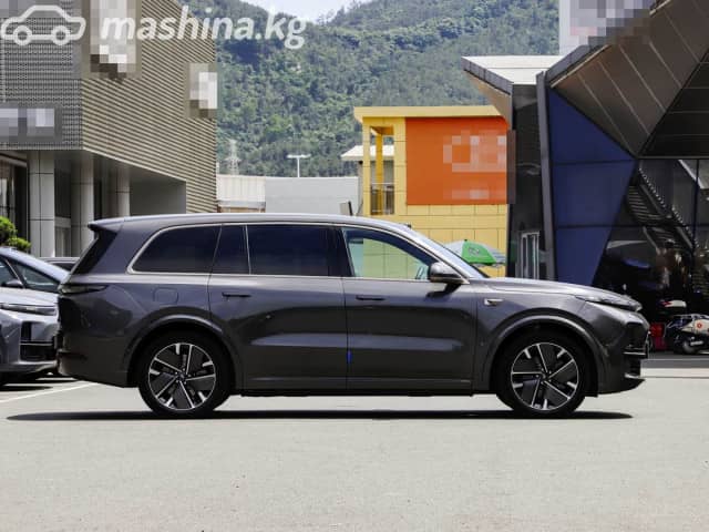 LiXiang L9 Рестайлинг 1.5hyb AT 4WD
