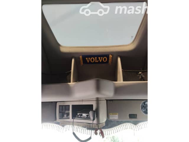 Volvo VNL