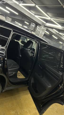 Toyota Highlander IV (U70) 2.5hyb AT