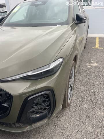 Audi Q5 III 40 TFSI 2.0 AMT 4WD