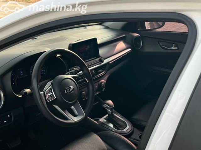 Kia K3 II