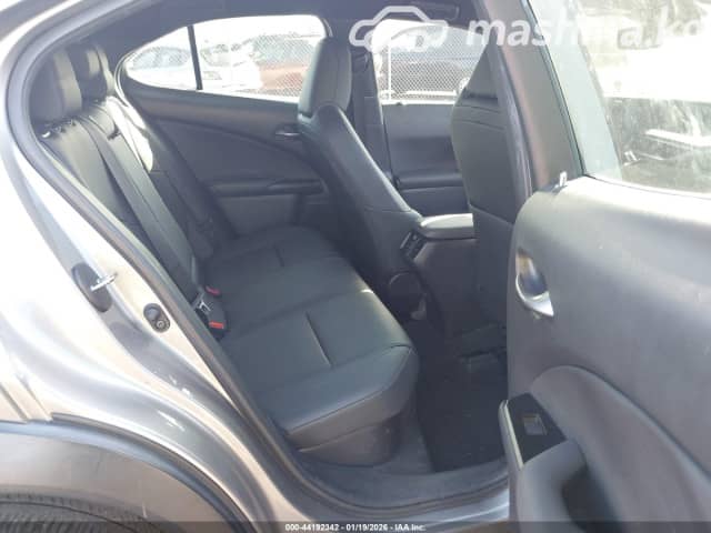 Lexus UX I 250h 2.0hyb CVT 4WD