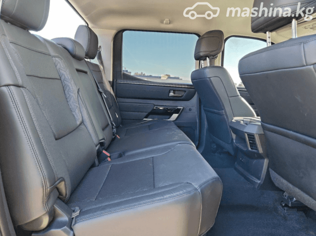Toyota Tundra III CrewMax 3.5 AT 4WD