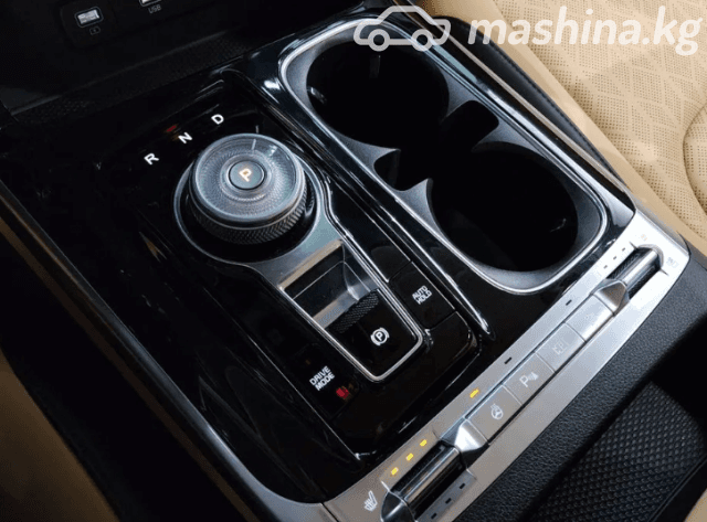 Kia Carnival IV 2.2d AT