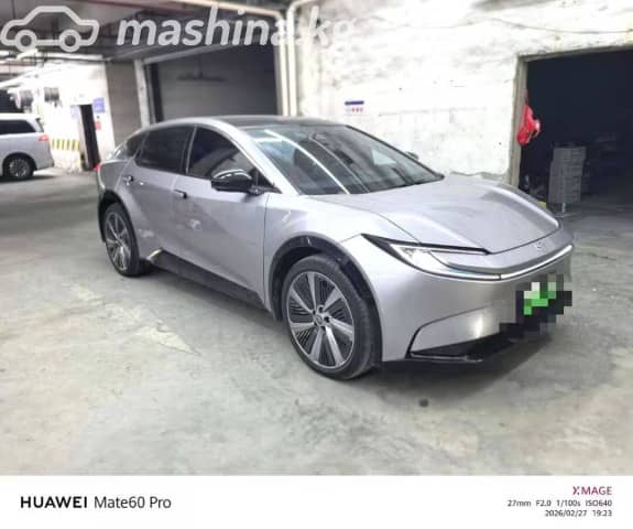 Toyota bZ5 Electro AT