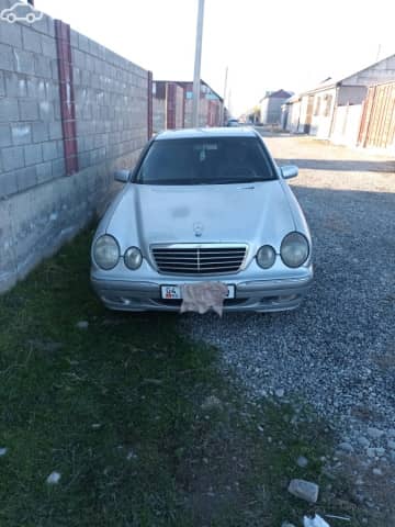 Mercedes-Benz E-Класс II (W210, S210) Рестайлинг 200 1.8 MT