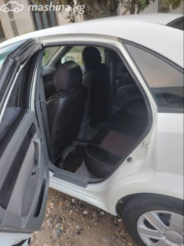 Daewoo Gentra II 1.5 MT
