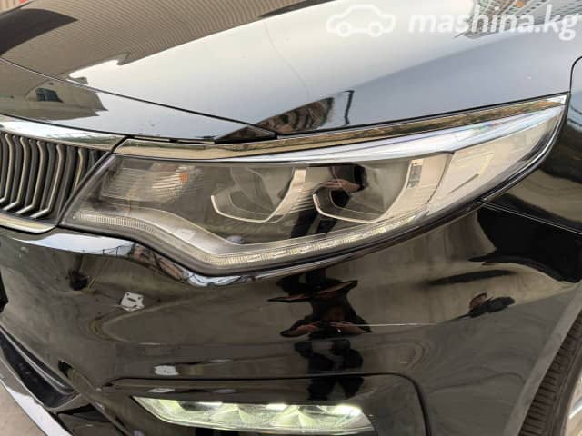 Kia K5 II 2.0 AT