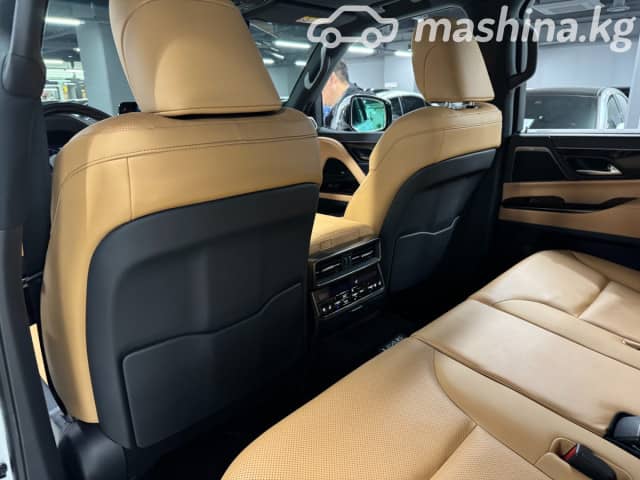 Lexus LX IV 700h 3.5hyb AT 4WD