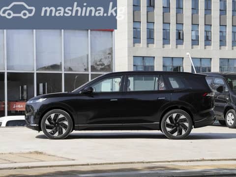 Dongfeng eπ 008 82.28 kWh 1.5hyb AT 4WD