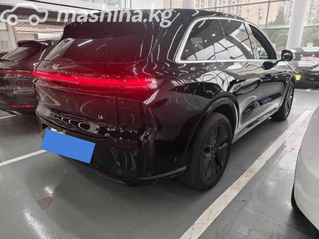 LiXiang L6 1.5hyb AT 4WD