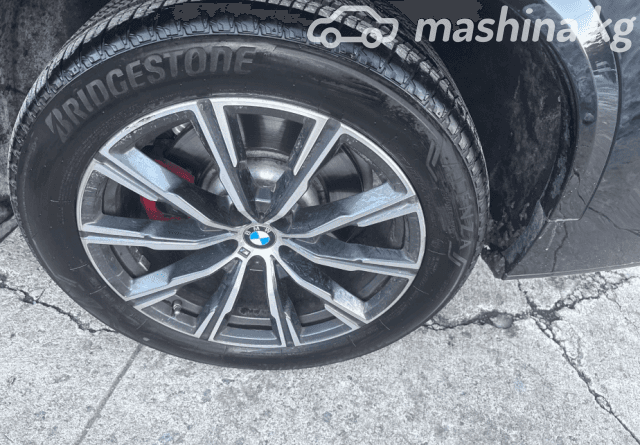 BMW X5 IV (G05/G18) M50i 4.4 AT 4WD