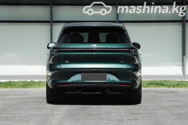 LiXiang L6 1.5hyb AT 4WD