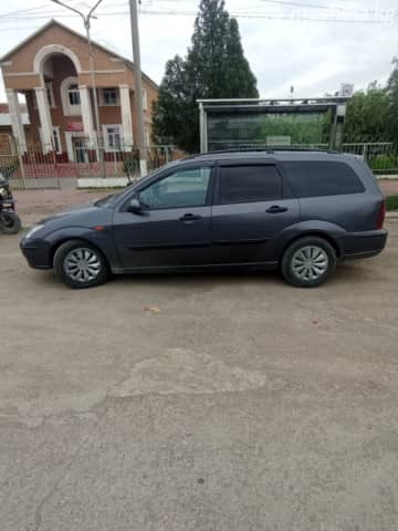 Ford Focus I Рестайлинг 1.8d MT