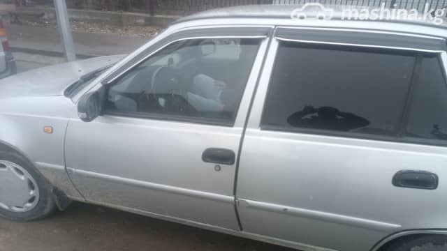 Daewoo Nexia I Рестайлинг 1.5 MT