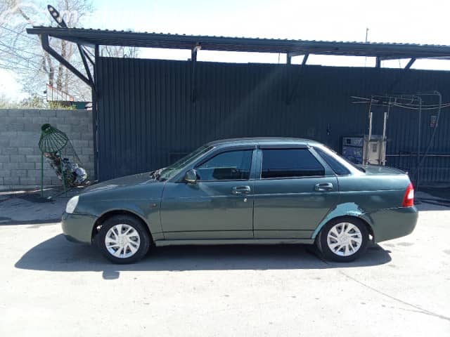 ВАЗ (Lada) Priora I 1.6 MT