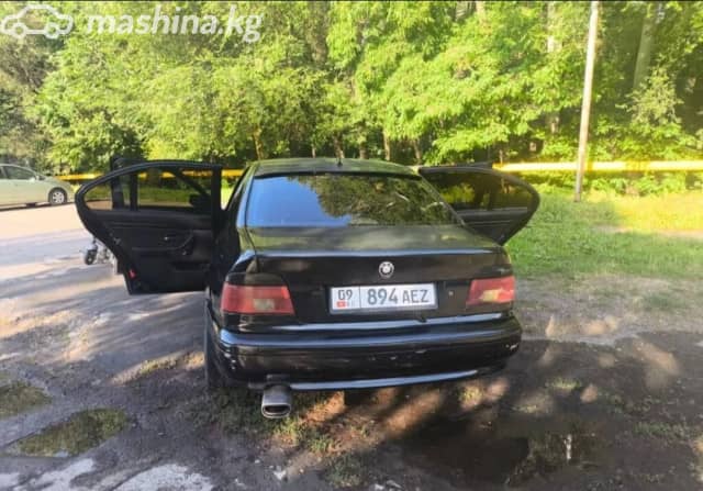 BMW 5 серии IV (E39) Рестайлинг 525i 2.5 MT