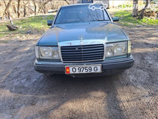Mercedes-Benz E-Класс I (W124) 220 2.2 AT