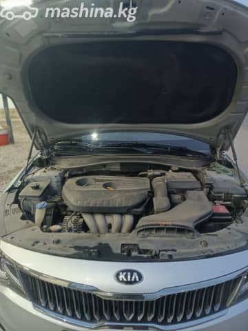 Kia K5 II 2.0 AT
