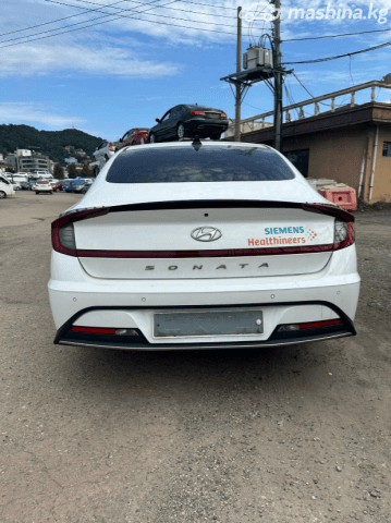 Hyundai Sonata VIII (DN8) 2.0hyb AT