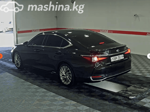 Lexus ES VII 300h 2.5hyb CVT