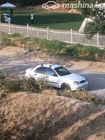 Daewoo Lanos (Sens) 1.5 MT