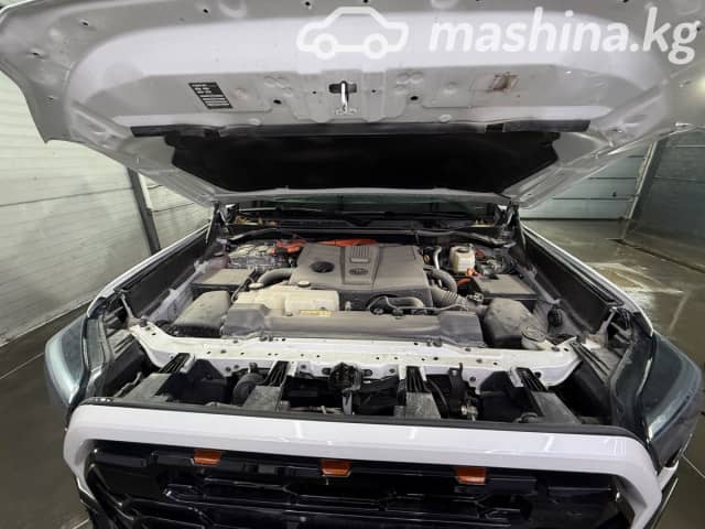 Toyota Tundra III CrewMax 3.5hyb AT 4WD