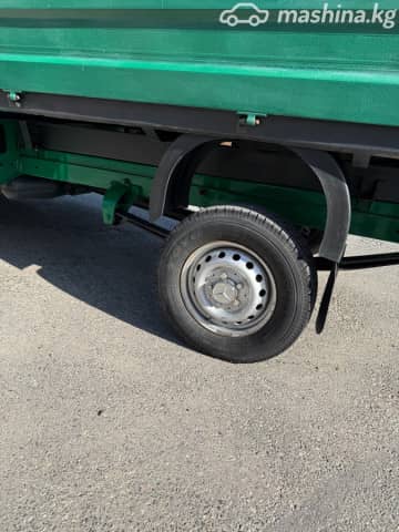 Mercedes-Benz Бортовой (4х2)