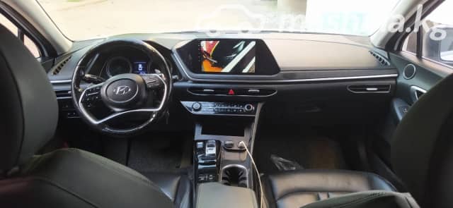 Hyundai Sonata VIII (DN8) 2.0 AT