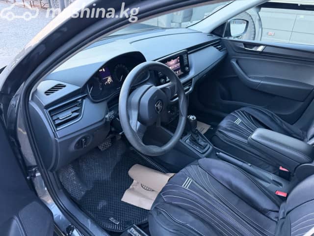 Skoda Rapid I 1.6 AT