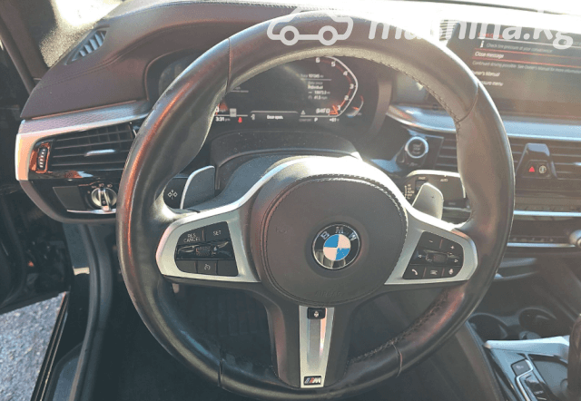 BMW 5 серии VII (G30/G31) M550i xDrive 4.4 AT 4WD