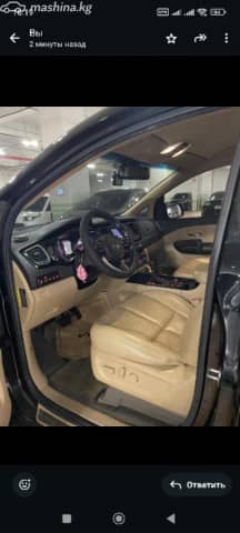 Kia Carnival III 2.2d AT