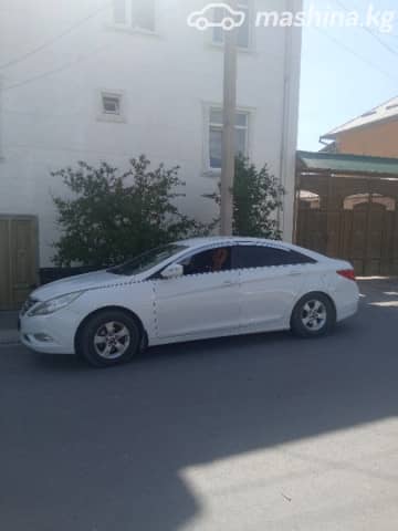 Hyundai Sonata VI (YF) 2.0 AT Газ