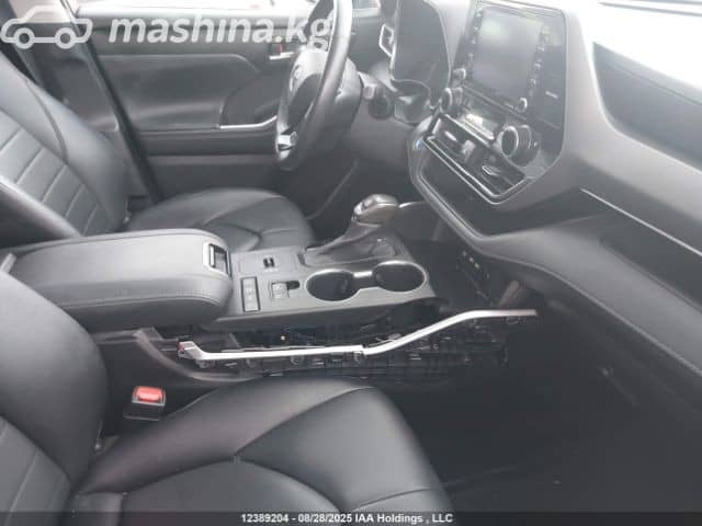 Toyota Highlander IV (U70) 2.5hyb AT 4WD
