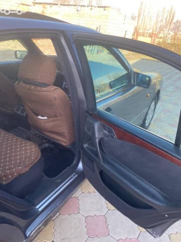 Mercedes-Benz E-Класс II (W210, S210) 200 2.0 MT