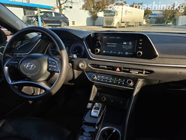 Hyundai Sonata VIII (DN8) LPi 2.0 AT