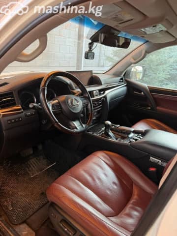Lexus LX III Рестайлинг 2 570 5.7 AT 4WD