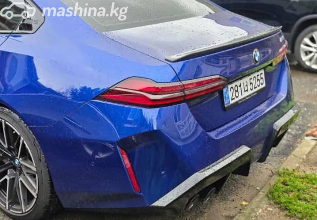 BMW M5 VII (G90) 4.4hyb AT 4WD