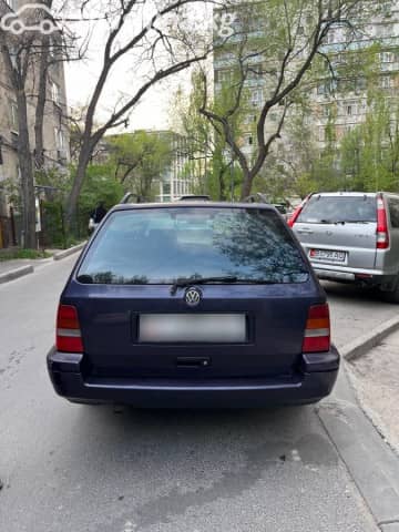 Volkswagen Golf III 1.8 MT