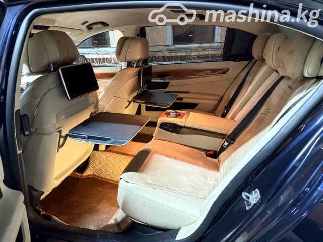 BMW 7 серии V (F01/F02/F04) Рестайлинг 740Li xDrive 3.0 AT 4WD