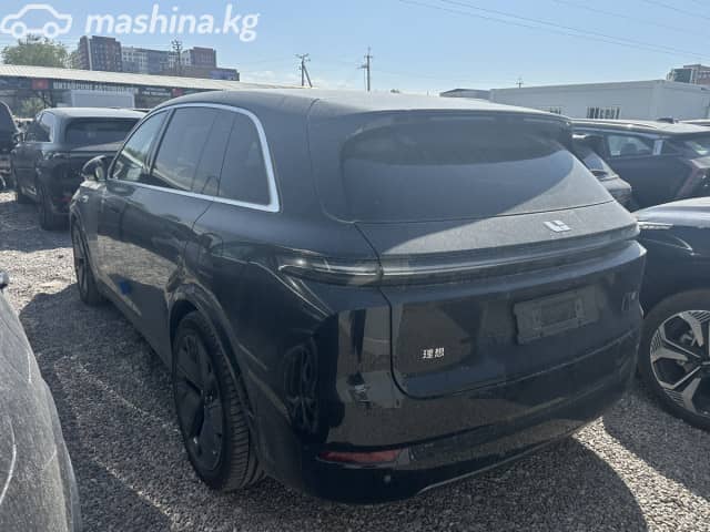 LiXiang L7 Рестайлинг 1.5hyb AT 4WD