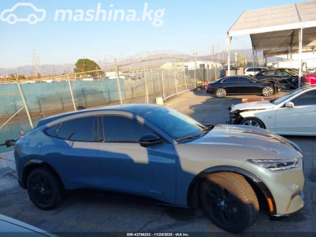 Ford Mustang Mach-E I 98 kWh Electro AT 4WD